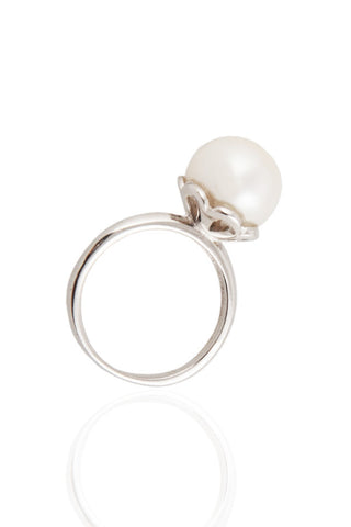 Single Pearl Ring
